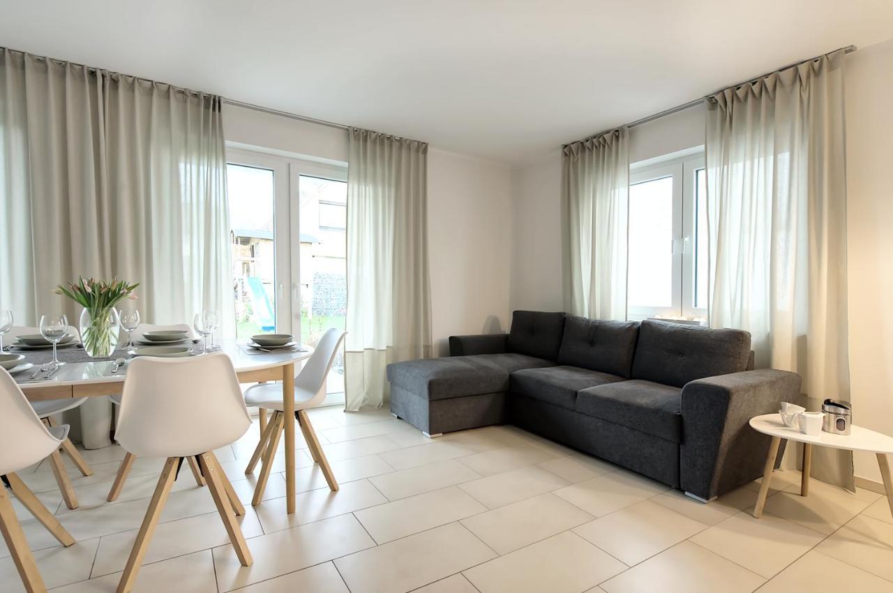 Modern Wohnen I Smart Tv I Terrasse I 2X Parkplatz I 2 Schlafzimmer I 6 Schlafplaetze Bad Oeynhausen Exterior foto